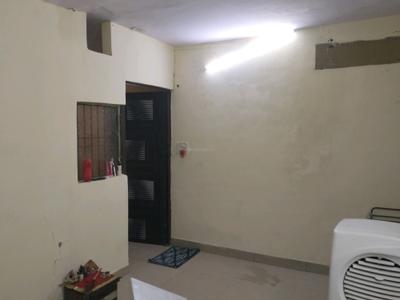 Bedroom Image of 600 Sq.ft 2 BHK Builder Floor for sale in Mayur Vihar Phase 1 New Delhi for Rs. 5200000