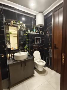 Bathroom Image of 1800 Sq.ft 3 BHK Builder Floor for rent in Saket Harmony, Said-Ul-Ajaib New Delhi for Rs. 60000