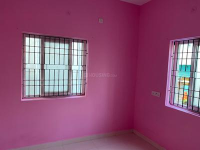 Bedroom Image of 600 Sq.ft 1 BHK Independent House for rent in Nanganallur Chennai for Rs. 14500