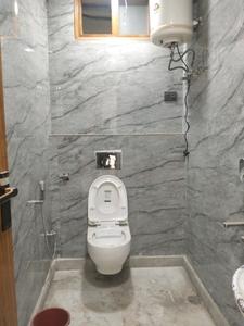 Common Bathroom Image of 1010 Sq.ft 3 BHK Builder Floor for sale in Laxmi Nagar New Delhi for Rs. 11500000