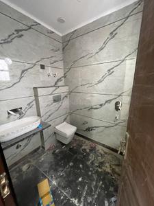 Image of 720 Sq.ft 2 BHK Builder Floor for sale in Shalimar Bagh, New Delhi for Rs. 12000000