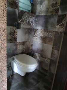Common Bathroom Image of 695 Sq.ft 1 BHK Apartment / Flat for sale in Taloja Navi Mumbai for Rs. 4300000