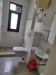 Image of 1080 Sq.ft 3 BHK Builder Floor for rent in Arjun Nagar, New Delhi for Rs. 75000