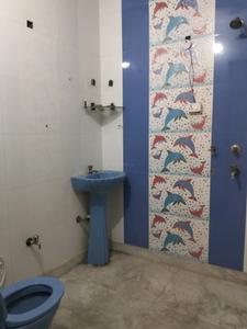 Bedroom One Image of 1200 Sq.ft 3 BHK Builder Floor for rent in Vikaspuri New Delhi for Rs. 29000