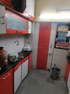 Kitchen Image of 2500 Sq.ft 2 BHK Apartment / Flat for rent in Viral Apartment, Memnagar Ahmedabad for Rs. 20000