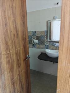 Bathroom Image of 1175 Sq.ft 2 BHK Apartment / Flat for sale in George Town Allahabad for Rs. 13000000