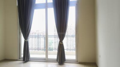 Bedroom Image of 2500 Sq.ft 3.5 BHK Apartment / Flat for sale in Mahagun Mezzaria, Sector 78 Noida for Rs. 43000000