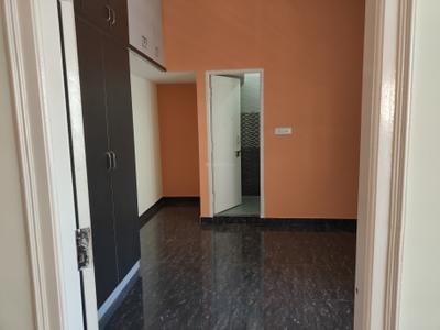 Bedroom Image of 920 Sq.ft 2 BHK Independent House for rent in Varanasi Bengaluru for Rs. 17500