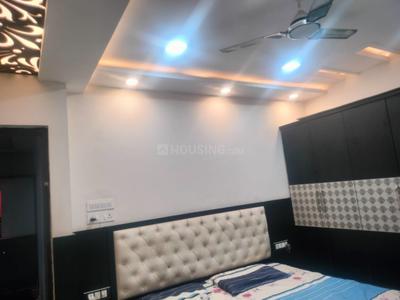 Bedroom Image of 1100 Sq.ft 2 BHK Apartment / Flat for sale in Hazratganj Lucknow for Rs. 8500000