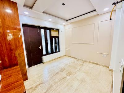 Bedroom Image of 1820 Sq.ft 3 BHK Builder Floor for rent in Shahdara New Delhi for Rs. 40000