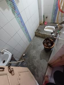 Bathroom Image of 400 Sq.ft 1 BHK Builder Floor for sale in Mandawali New Delhi for Rs. 1500000