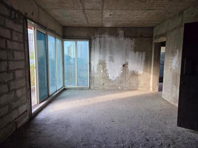 Balcony Image of 1300 Sq.ft 3 BHK Apartment / Flat for sale in Neptune Florencia, Mulund West Mumbai for Rs. 32000000