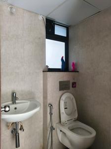 Common Bathroom Image of 650 Sq.ft 1 BHK Apartment / Flat for sale in Shapoorji Pallonji Vanaha, Bavdhan Pune for Rs. 5500000