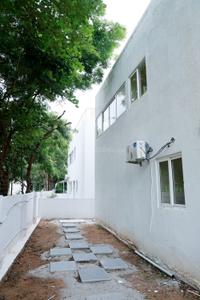 Image of 3200 Sq.ft 4 BHK Villa for rent in Mokila, Hyderabad for Rs. 60000