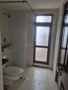 Bathroom Image of 1752 Sq.ft 3 BHK Apartment / Flat for rent in Unitech Fresco, Sector 50 Gurgaon for Rs. 55000