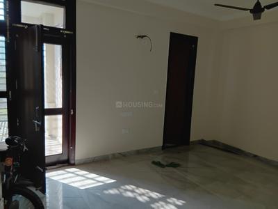 Bedroom Image of 2200 Sq.ft 3 BHK Builder Floor for rent in Sector 122 Noida for Rs. 42000