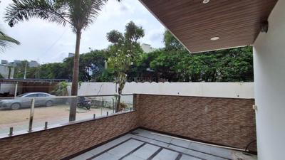 Balcony Image of 1200 Sq.ft 2 BHK Apartment / Flat for rent in SV Laxmi Nilayam, Padmarao Nagar Secunderabad for Rs. 30000