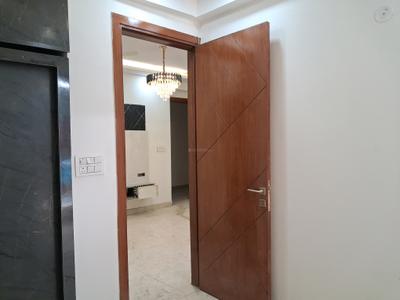 Bedroom Image of 950 Sq.ft 2 BHK Apartment / Flat for sale in Capital Hometech Homes, Sector 73 Noida for Rs. 3200000