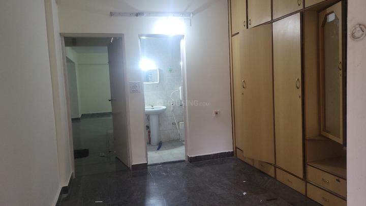 Square properties Bedroom One 1