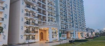 Image of 1100 Sq.ft 2 BHK Apartment / Flat for sale in Grand Omaxe Phase 6, Arjunganj, Lucknow for Rs. 7000000