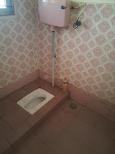 Bathroom Image of 1200 Sq.ft 2 BHK Builder Floor for rent in Thiruvanmiyur Chennai for Rs. 40000