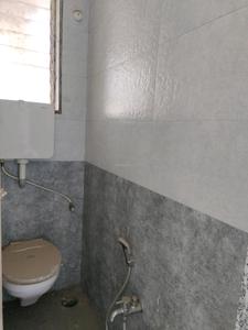 Common Bathroom Image of 700 Sq.ft 1 BHK Apartment / Flat for sale in Ulwe Navi Mumbai for Rs. 3900000
