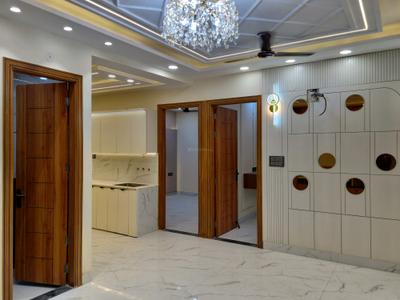Living Room Image of 950 Sq.ft 3 BHK Apartment / Flat for sale in Saarthi Estonia Homes by Saarthi Properties And Builder, Uttam Nagar New Delhi for Rs. 8100000