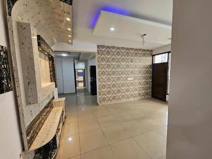 Victoria height Main Image 1