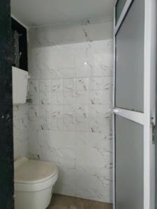 Common Bathroom Image of 610 Sq.ft 1 BHK Apartment / Flat for sale in Boisar Mumbai for Rs. 2900000