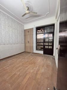 Bedroom Image of 2000 Sq.ft 3 BHK Builder Floor for rent in Dudeja Premium Floors, Sector 49 Faridabad for Rs. 25000