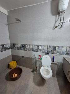 Bathroom Image of 2000 Sq.ft 3 BHK Apartment / Flat for sale in Chhani Vadodara for Rs. 8000000