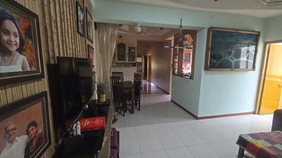 Living Room Image of 1685 Sq.ft 3 BHK Apartment / Flat for sale in Ambawadi Ahmedabad for Rs. 9500000