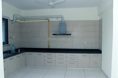 Kitchen Image of 5600 Sq.ft 5 BHK Apartment / Flat for sale in Iscon Platinum, Bopal Ahmedabad for Rs. 42500000