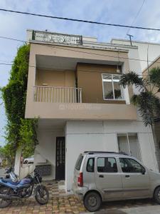 Image of 2000 Sq.ft 3.5 BHK Duplex for rent in Waghodia Road, Vadodara for Rs. 35000