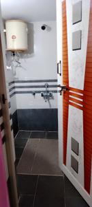 Bathroom Image of 1500 Sq.ft 3 BHK Builder Floor for rent in Navule Shivamogga for Rs. 13000