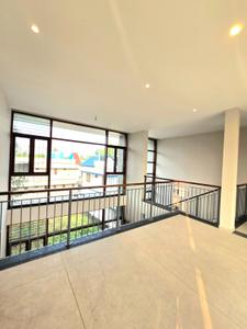 Balcony Image of 3139 Sq.ft 4 BHK Villa for sale in Pukkattupady Kochi for Rs. 18000000