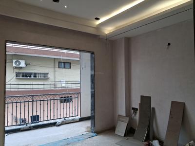 Bedroom Image of 1800 Sq.ft 3 BHK Builder Floor for sale in Raja Garden New Delhi for Rs. 35000000