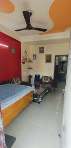 Bedroom Image of 900 Sq.ft 3 BHK Builder Floor for sale in Shahdara New Delhi for Rs. 6000000