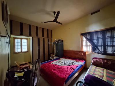 Bedroom Image of 750 Sq.ft 1 BHK Independent House for rent in Neelikonampalayam Coimbatore for Rs. 11000