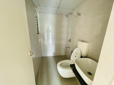 Image of 1600 Sq.ft 3 BHK Apartment / Flat for rent in Godrej Green Glades, Jagatpur, Ahmedabad for Rs. 23500