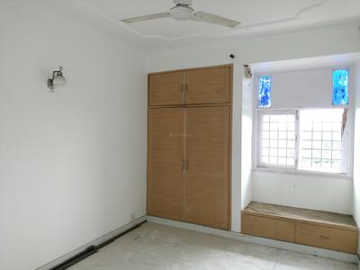 Bedroom Image of 2200 Sq.ft 4 BHK Apartment / Flat for sale in Meera Bai Apartments, Sector 5 Dwarka New Delhi for Rs. 27500000