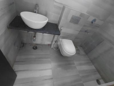 Bathroom Image of 1100 Sq.ft 2 BHK Apartment / Flat for sale in Arsha Sumangalam, Vrindavan Yojana Lucknow for Rs. 7000000