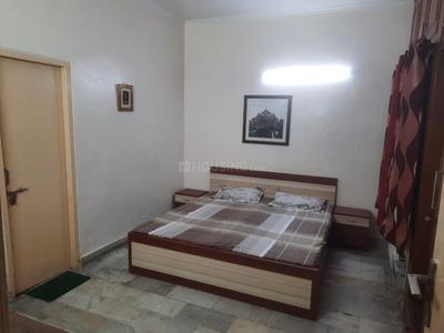 Bedroom Image of 1700 Sq.ft 3 BHK Apartment / Flat for sale in Shipra Suncity, Indirapuram Ghaziabad for Rs. 16500000