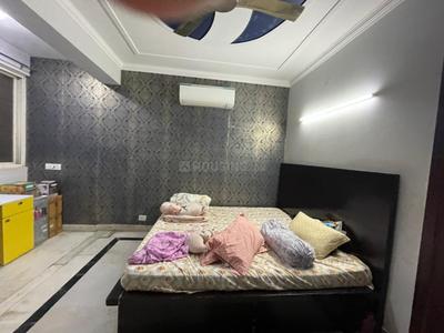 Bedroom Image of 1200 Sq.ft 2 BHK Apartment / Flat for rent in Sarve Satyam Apartment, Sector 4 Dwarka New Delhi for Rs. 40000