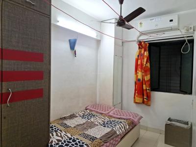 Bedroom Image of 812 Sq.ft 3 BHK Apartment / Flat for sale in Kalbadevi Mumbai for Rs. 25500000