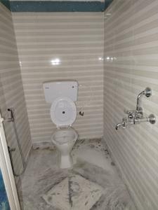 Bathroom Image of 900 Sq.ft 3 BHK Apartment / Flat for sale in Behala Kolkata for Rs. 2500000