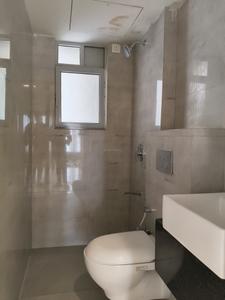 Common Bathroom Image of 1200 Sq.ft 3 BHK Apartment / Flat for rent in Mahesh Jai Arati, Chembur Mumbai for Rs. 110000