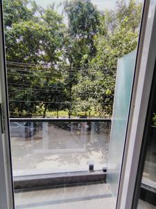 Balcony Image of 450 Sq.ft 1 RK Builder Floor for rent in Sector 52 Gurgaon for Rs. 26000