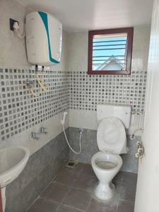 Bathroom Image of 250 Sq.ft 1 RK Independent House for rent in Kaggadasapura Bengaluru for Rs. 12000