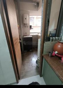 Bathroom Image of 1980 Sq.ft 3 BHK Apartment / Flat for rent in Diwali Blessings, Vaishno Devi Circle Ahmedabad for Rs. 35000